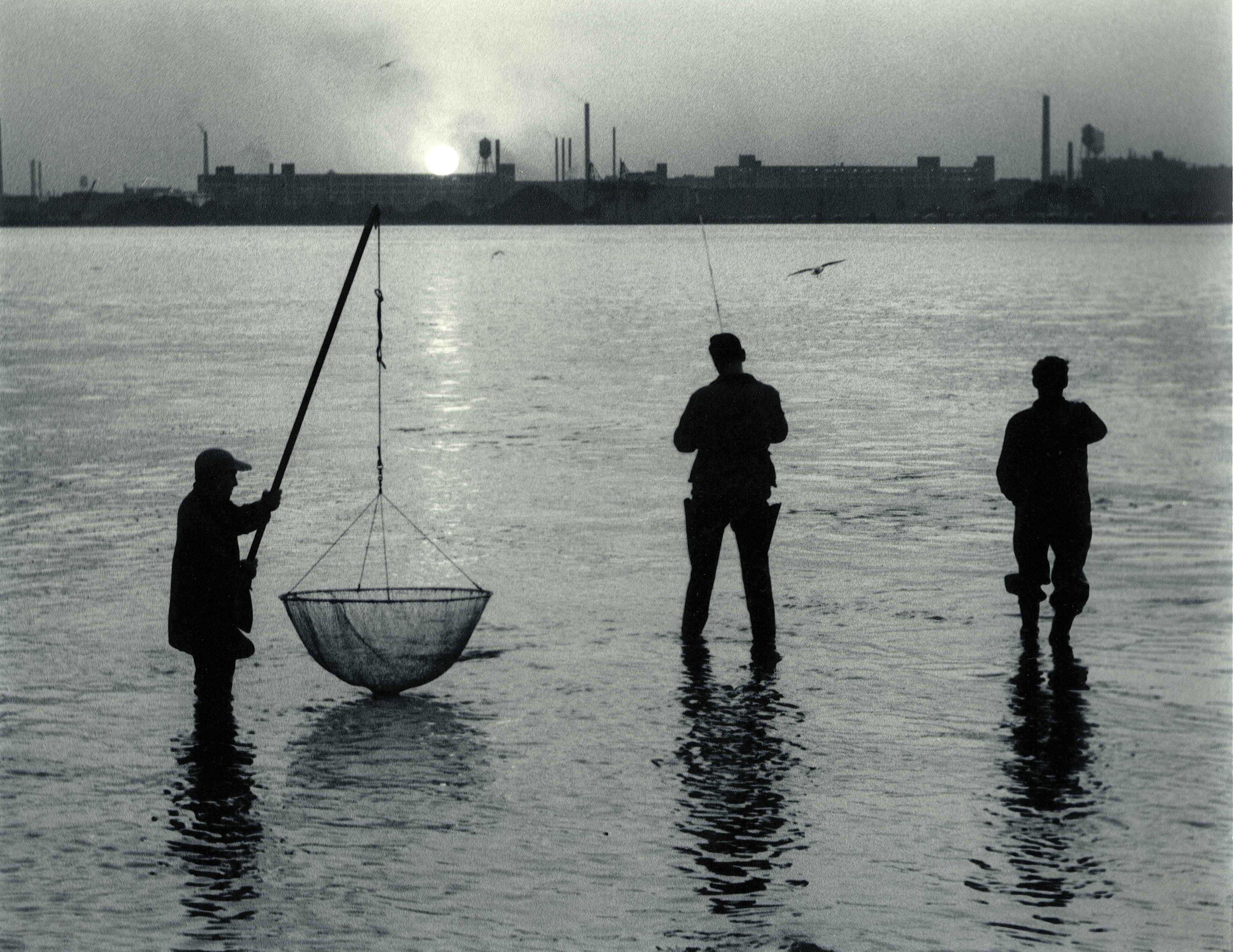 Fishing.jpg 1381.8K